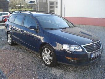 VOLKSWAGEN PASSAT KOMBI 2.0 TDI 4x4,ČR,SERVISKA,NOVÁ STK - 1