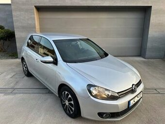 Volkswagen Golf 6 1.6 MPi 75kW Rv.2011 1 Majitel Původ CZ