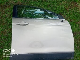 Chevrolet captiva přední pravé dveře