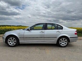 BMW 320i sedan - E 46