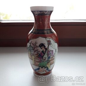 Porcelánová váza