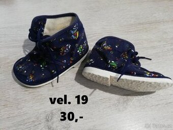 Bačkůrky, boty do vody, boty k vodě, nazouváky, tenisky