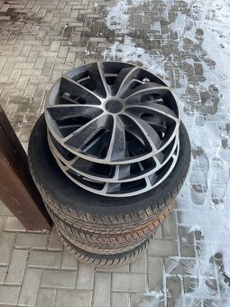 Pneu s disky , Ford C max, 2013