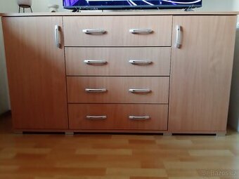 Buková komoda Sconto - 1