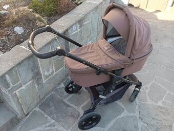 Britax b motion 4 plus