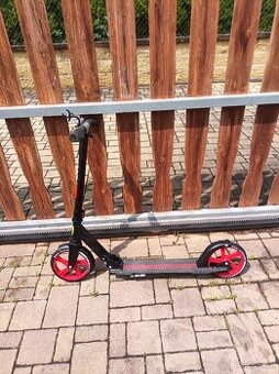 Prodám městskou koloběžku Ferrari