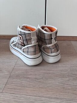 Dívčí boty, dámské boty