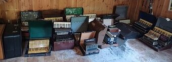 Prodám sbírku historických akordeonů, harmonik - 1