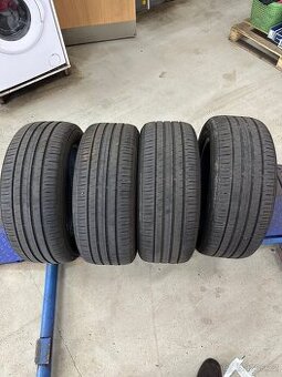 Pneu 215/55 r16