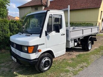 Mercedes 408d do 3.5tuny , Sklopka na tři strany