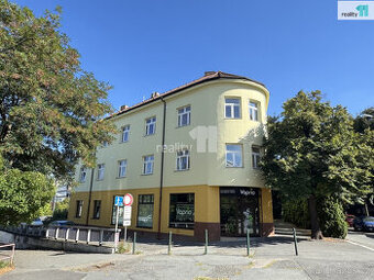 Prodej bytu 2+kk, 76 m2, po kompletní rekonstrukci, Praha 4