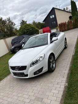 Volvo C70 D4 5válec Summum Automat