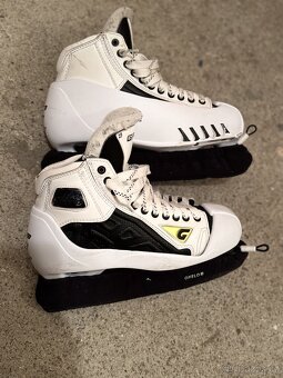 Brankářské brusle