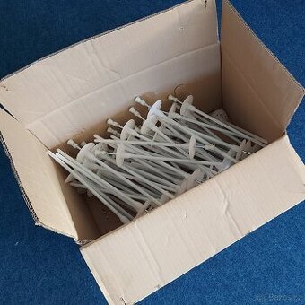 109 ks talířových hmoždinek 8x255 do zateplení max.220mm - 1