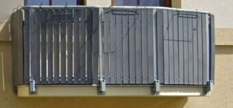 Plot na balkón, traplastové plotovky