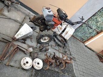 Malotraktor, kultivátor Fortschritt E 931.50