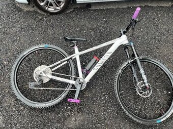 XC/Trail 29” Canyon Grand Canyon 8, M, WMN (jen dámské sedlo