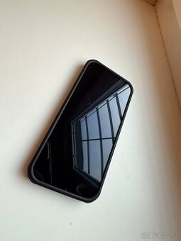 Google Pixel 9a - minimálně použivaný