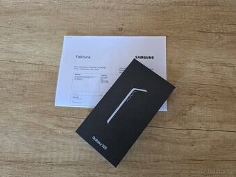 Samsung galaxy S25 12/128 GB + powerbanka