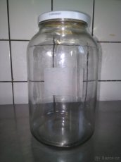 VELKÁ ZAVAŘOVACÍ SKLENICE 4L