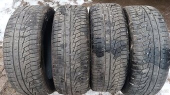 215/55 R17 98V, čtyři zimní pneumatiky Hankook