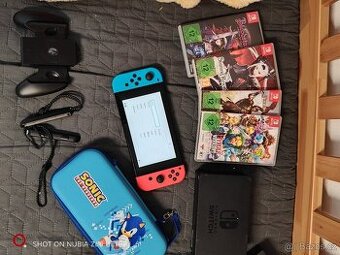 Nintendo switch + prislusenstvi