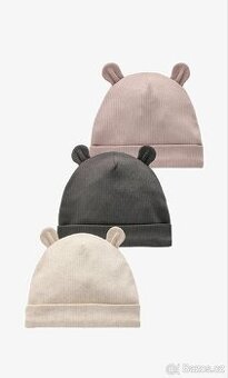 PRODÁM 3x DĚTSKÁ ČEPICE NEXT