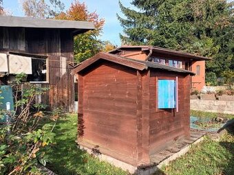 Dětský zahradní domeček