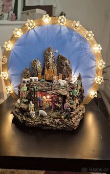 Starožitný ručně řezaný betlém