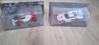 Dva sběratelské modely aut. Nové nerozbalene.