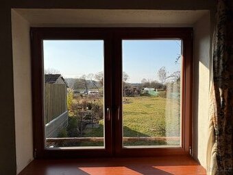 Euro okno (dřevené okno) třešeň dvojsklo