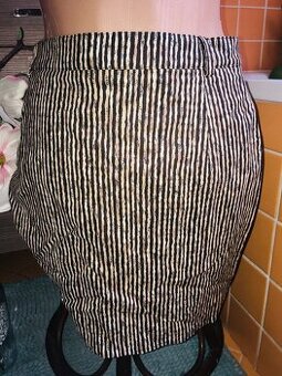 #sukne # spolecenska# business# prouzky