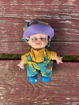 Retro panenka šklebík