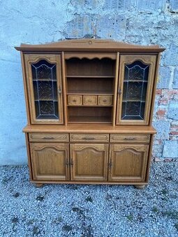 Kredenc / příborník