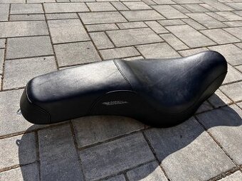 Originál sedlo HD Sportster