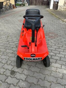 Zahradní traktůrek rider Dolmar