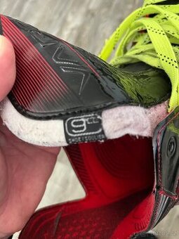 Bauer Vapor X2,7