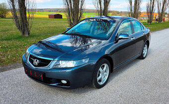 Accord limuzína 2,0i-Vtec vynikající stav servis STK