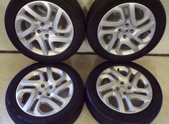 Letní sada Renault, Dacia 4x100 17 6mm Michelin pěkný stav -
