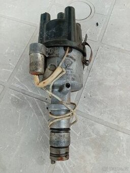 Prodám na Škoda 120 kompletní rozdělovač.