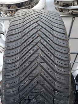 215/45r17 91y Hankook kinergy 4s sada celoroční