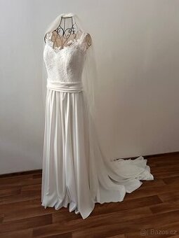 Svatební šaty v romantickém boho stylu