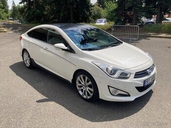 Hyundai i40 sedan Experience 1.7CRDi 100kW AUTOMAT ČR STK