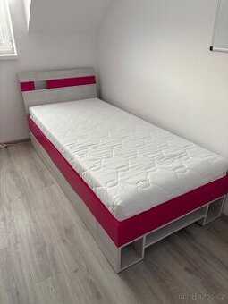Prodám dětskou postel 90 × 200 cm