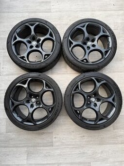 R21 ORIG.ALU KOLA ALFA ROMEO STELVIO 255/40/21