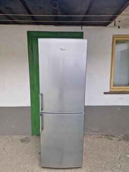 Lednice s mrazákem Whirlpool