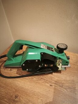 Elektrický hoblík Hitachi F30A