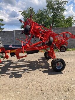 Prodám obraceč píce Kuhn 8 rotorů