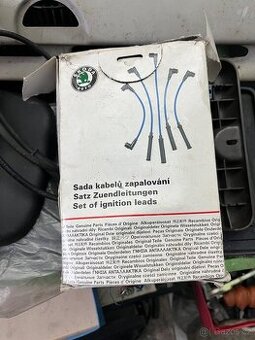 Škoda Favorit-sada kabelů rozdělovače