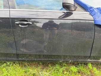 Dveře Audi a4b8 combi LZ9Y